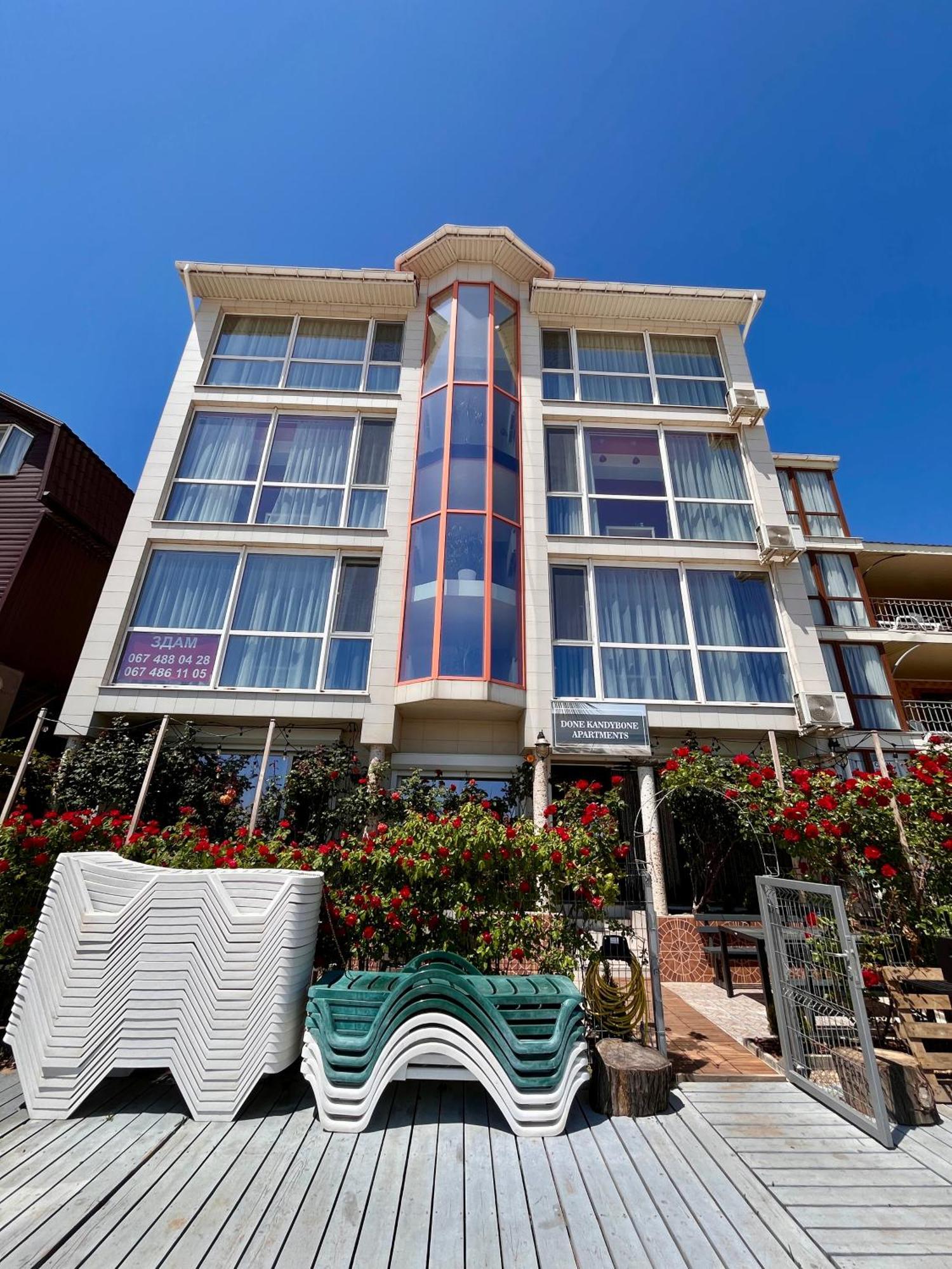 Done Kandybone Apartments Burlach'ya Balka Exterior photo